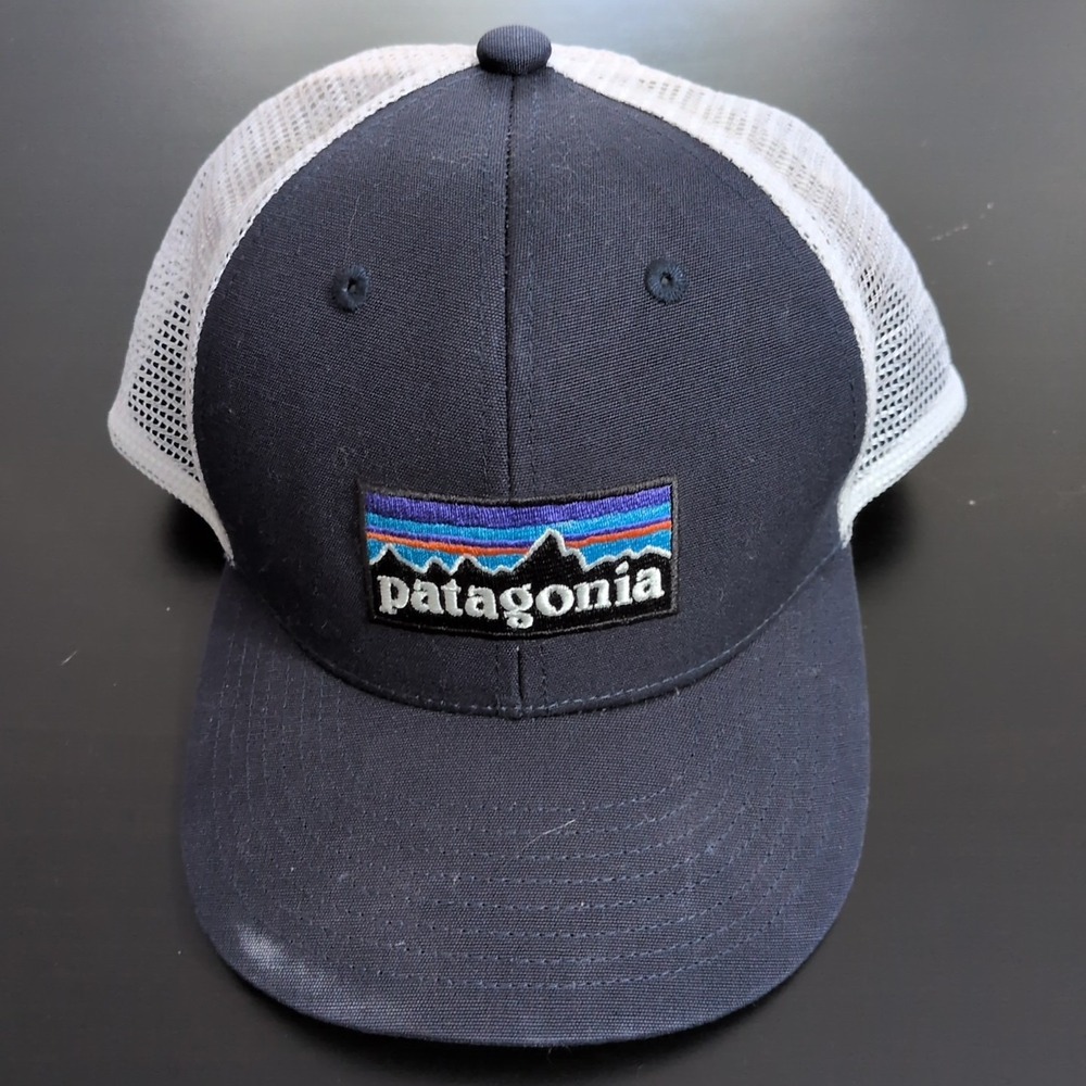 Patagonia P-6 Mesh Trucker‎ Hat Snapback Kids Hat OSFM Blue White